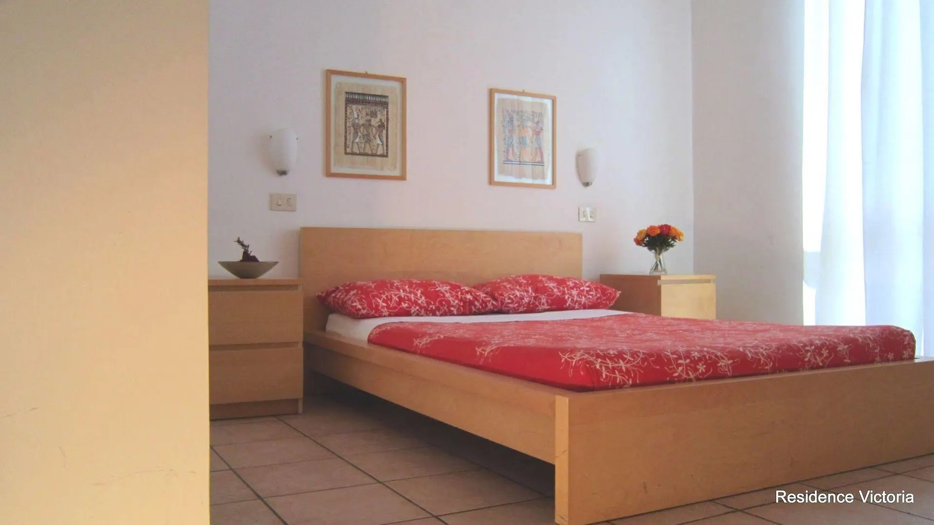 Residence Victoria Милан 2*,  Италия